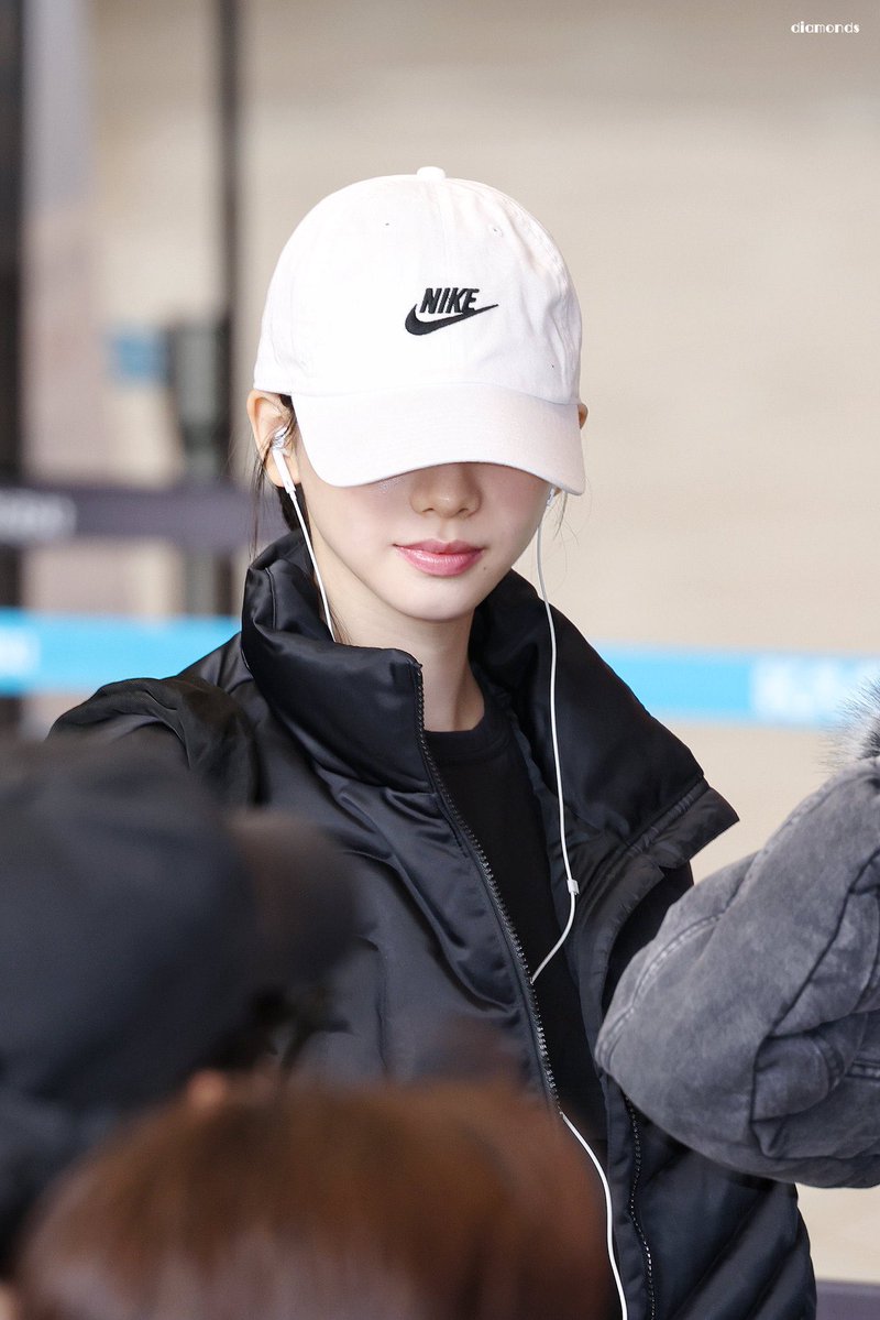 aespa pics tweet media