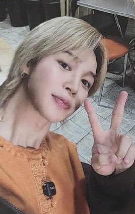 OMGGG JIMIN NEW PHOTOCARD 😭😭😭