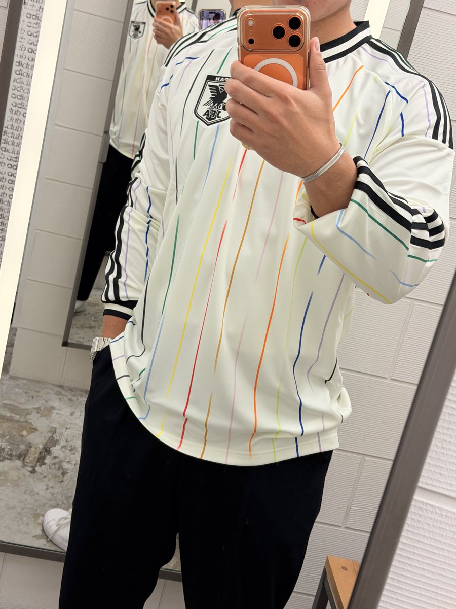 AKINA（サカシャツ大好き社会人） tweet media