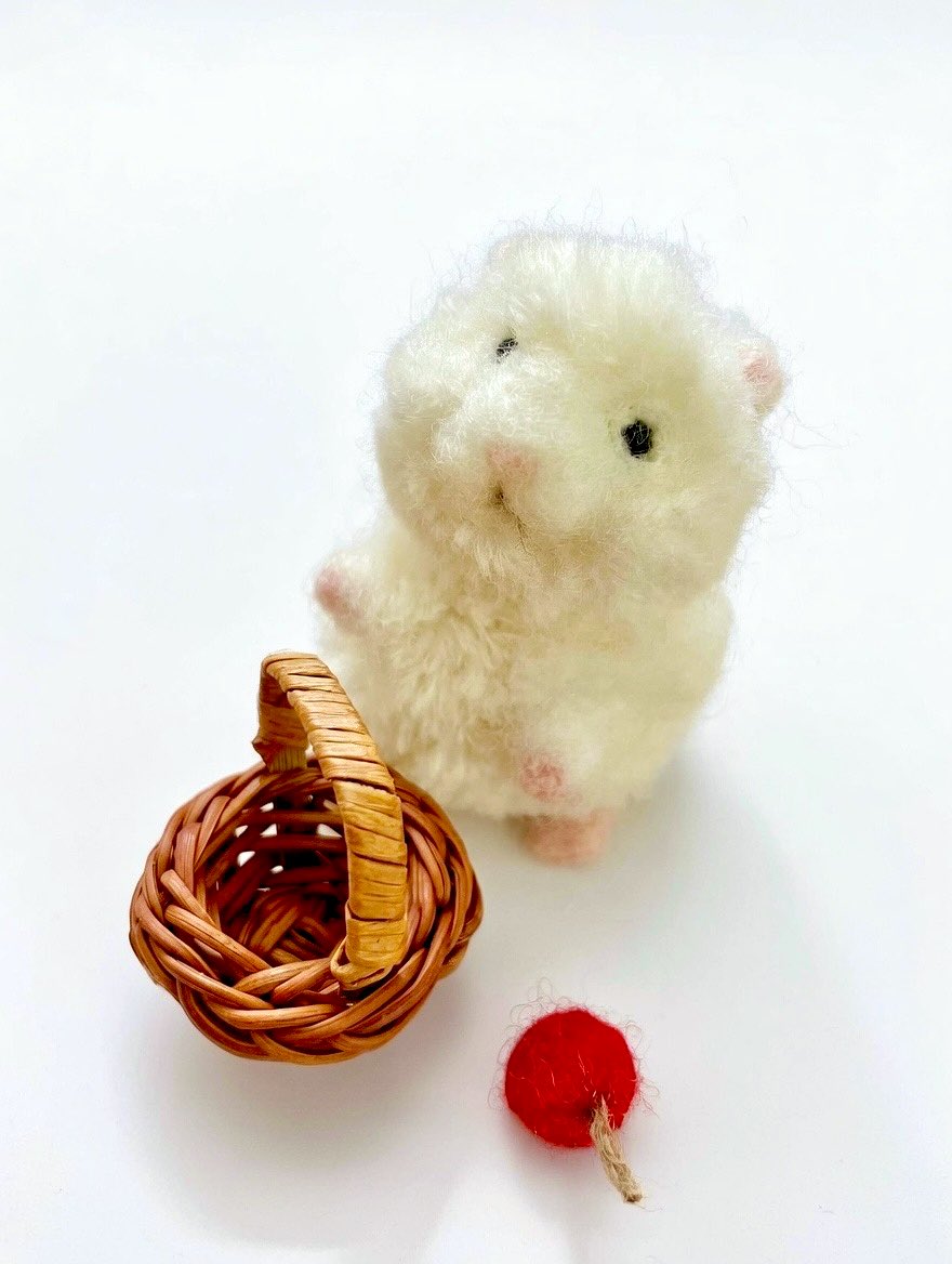 おもつ tweet media