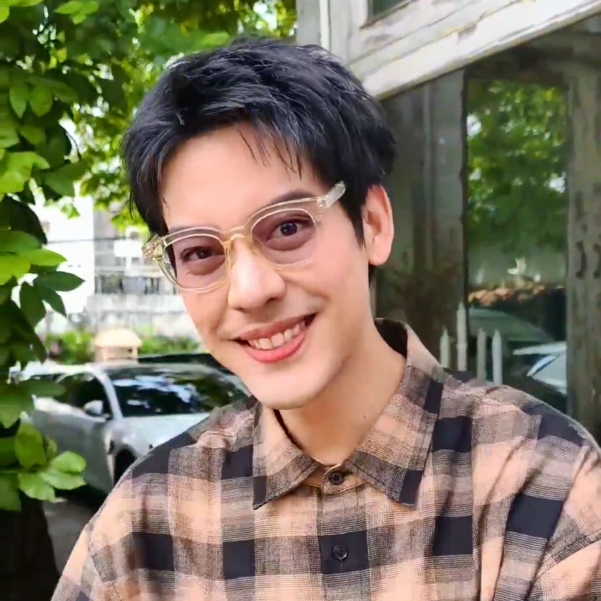 เบว tweet media