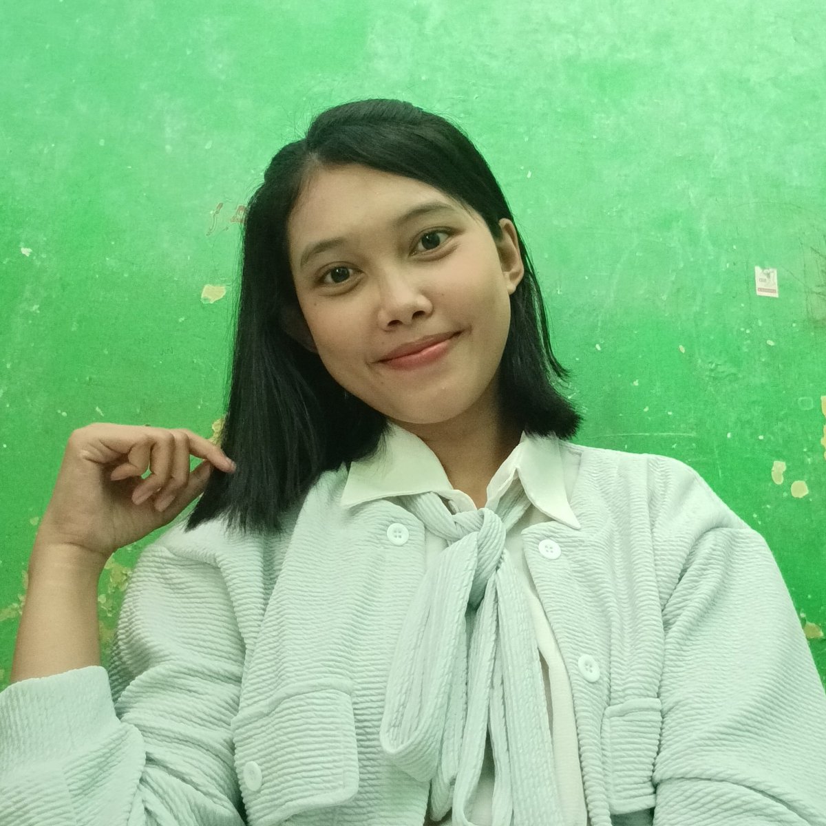 Shelian.exe tweet media