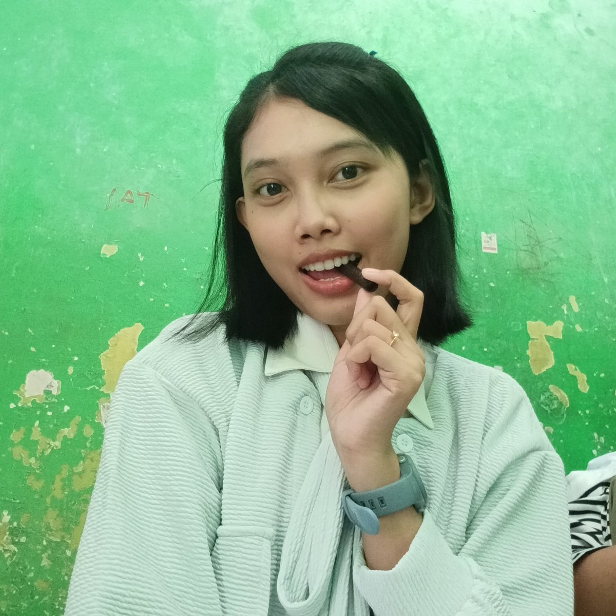 Shelian.exe tweet media