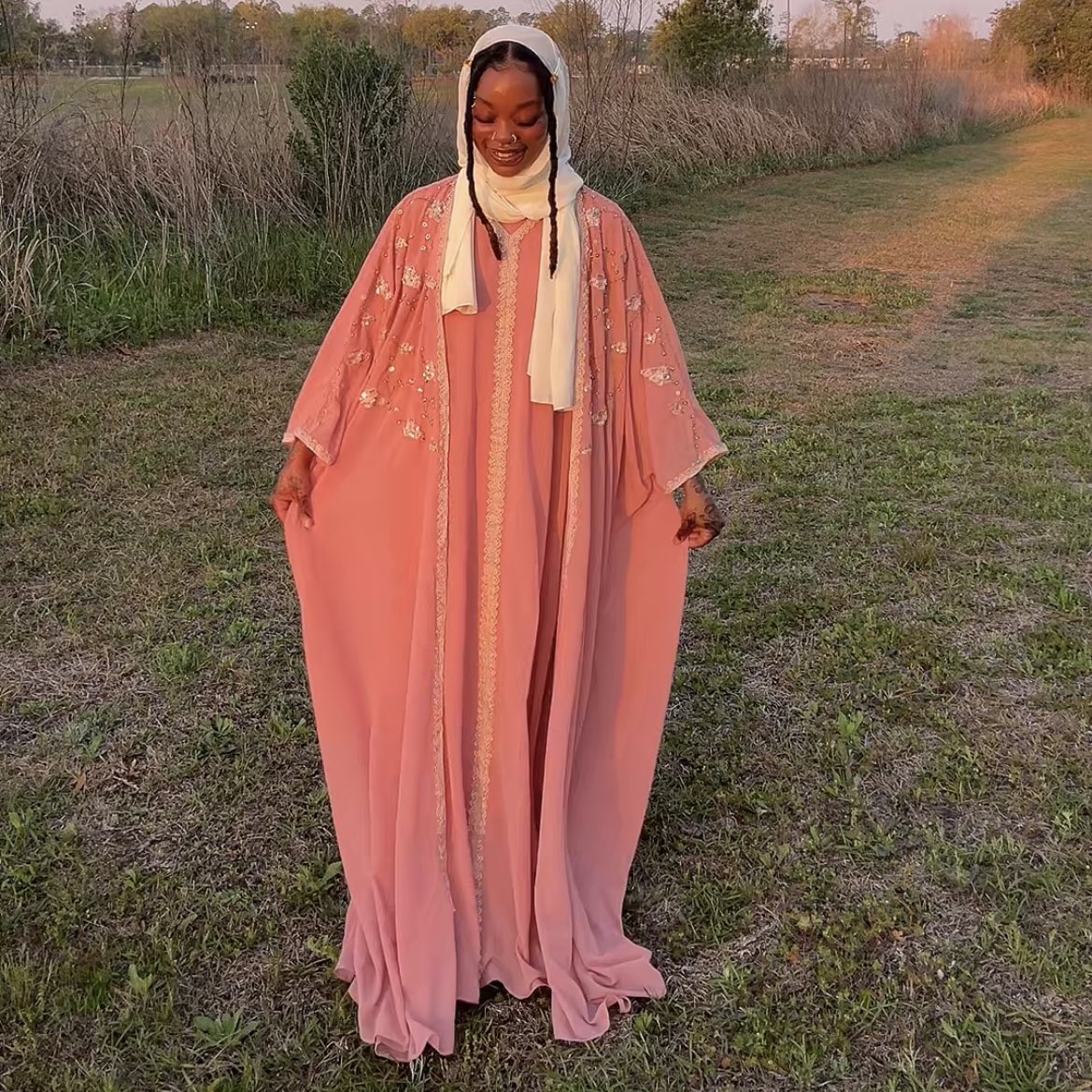 كوري tweet media