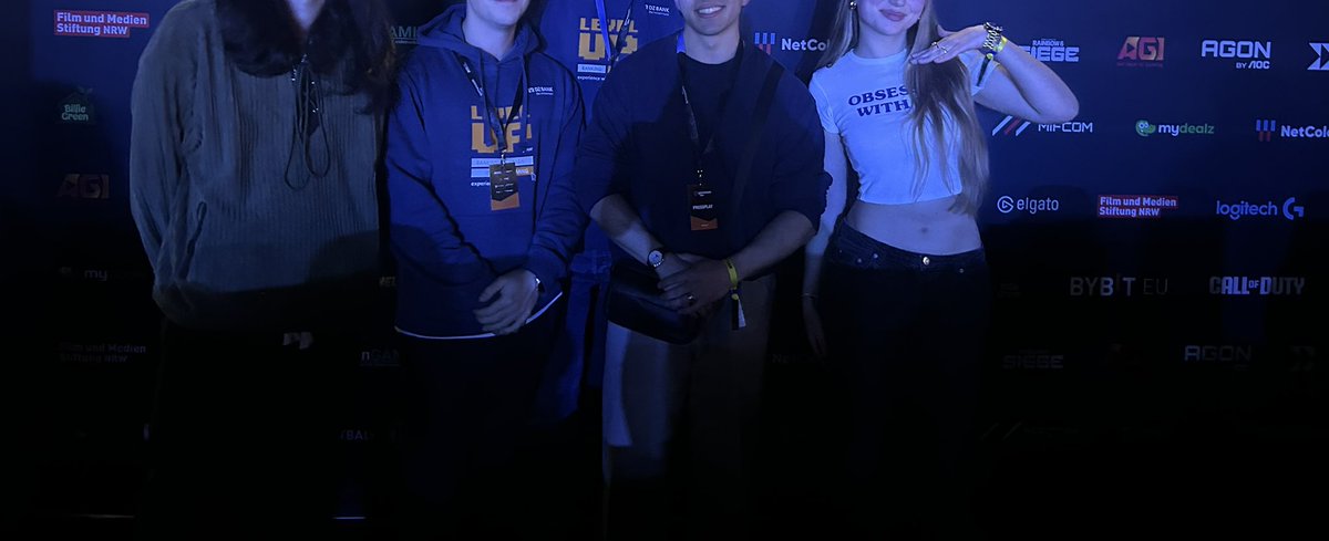 eklige 💖 tweet media