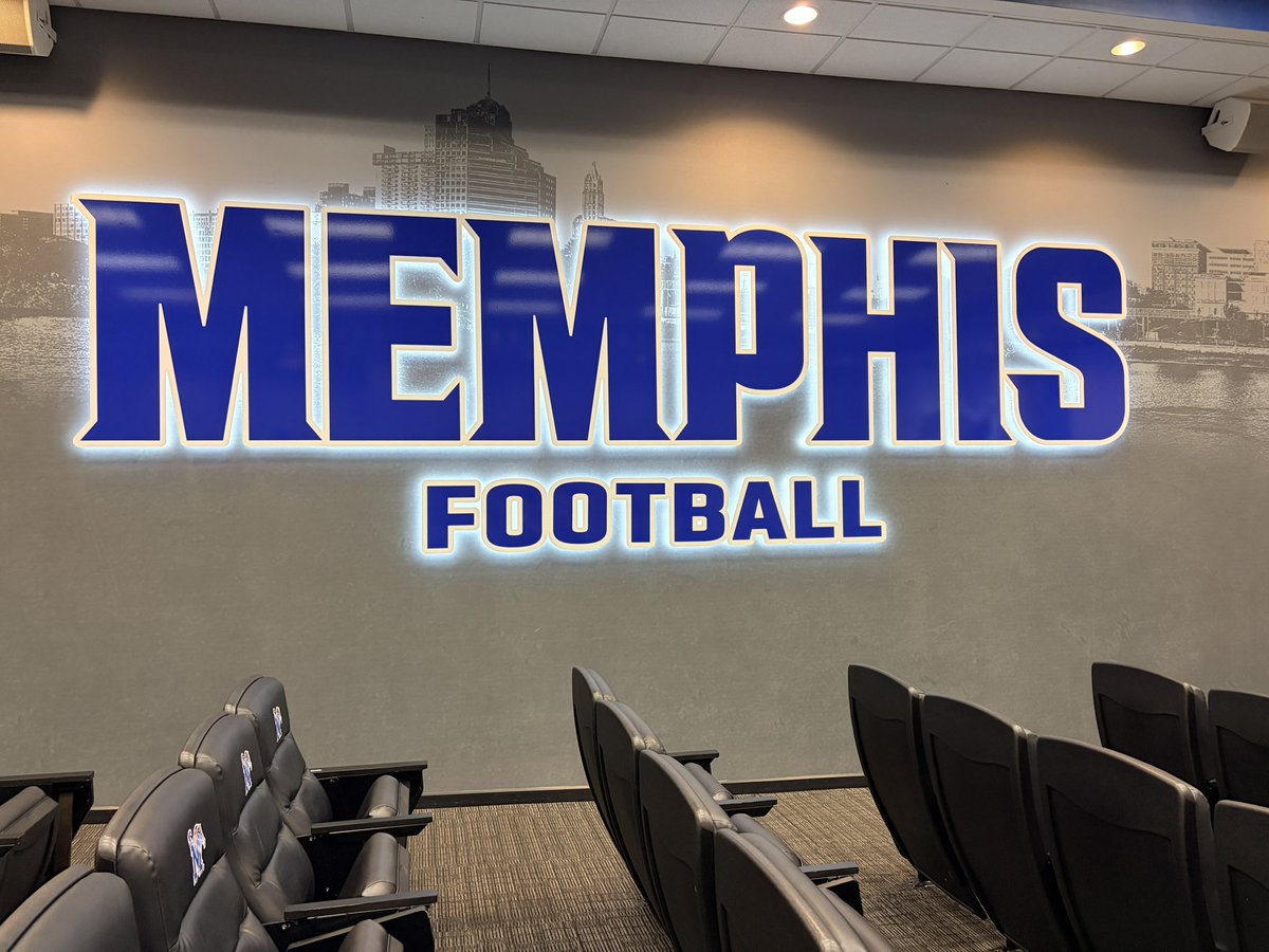 DK Williams tweet media