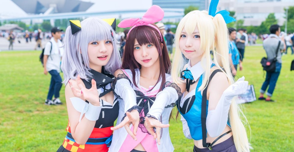 SockydRockboy's tweet photo. #XX漫展打卡# 逛展三小时！捕捉到超还原的XX角色coser，还和亲友集邮到了本命手办 腿已废但快乐超标～明天继续蹲神级返图！ https://t.co/ogA4P7Qjlx