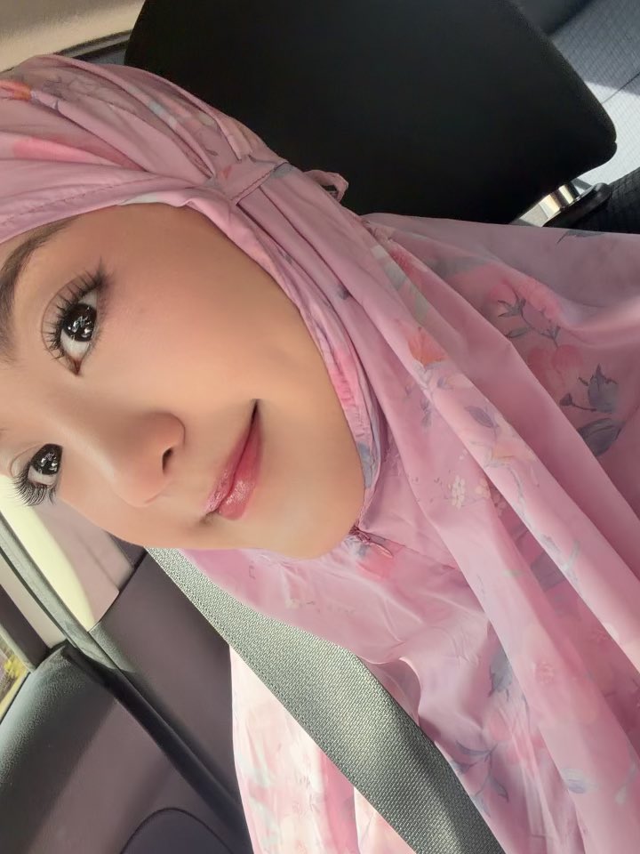 Greesella Adhalia tweet media