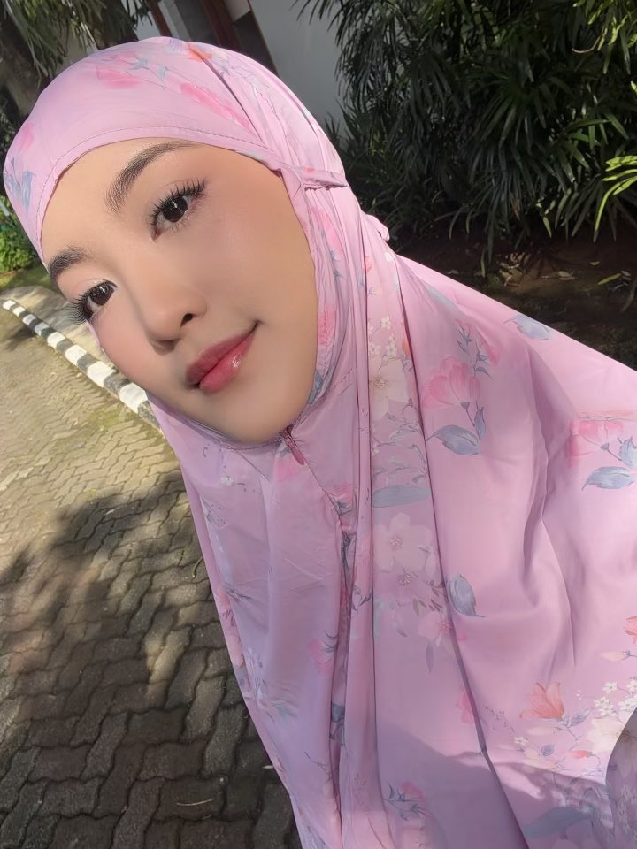 Greesella Adhalia tweet media