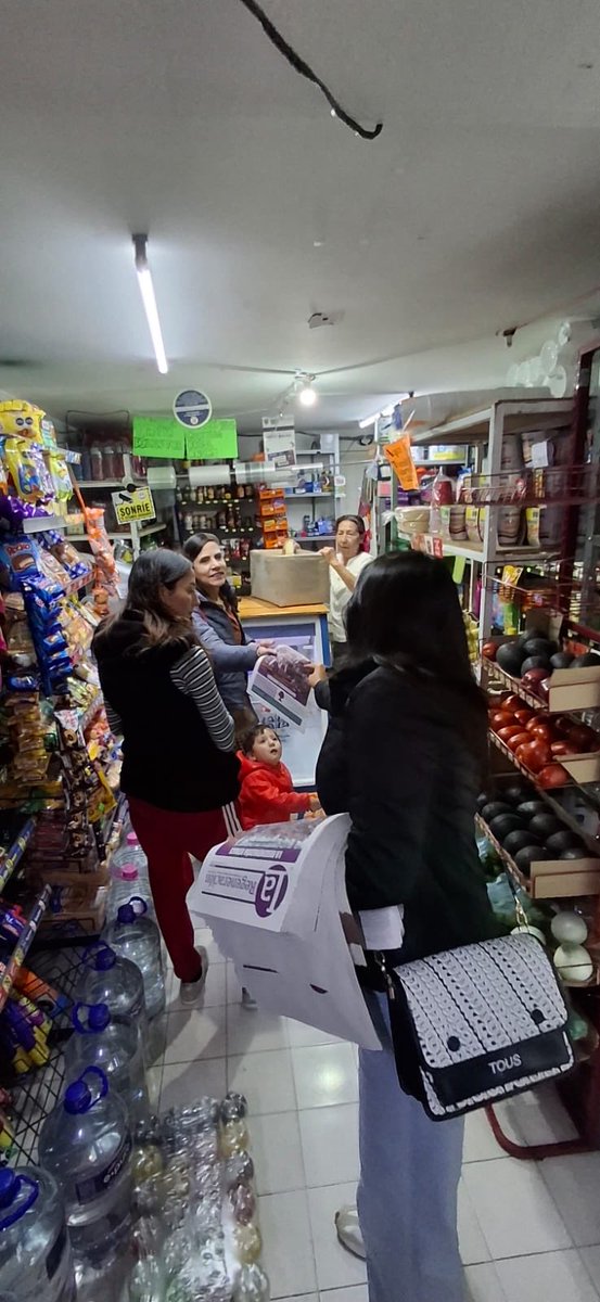 Fanny Zapp tweet media