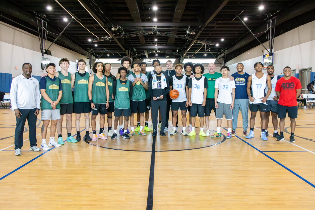 Russell "Coach V" Vanlandingham tweet media