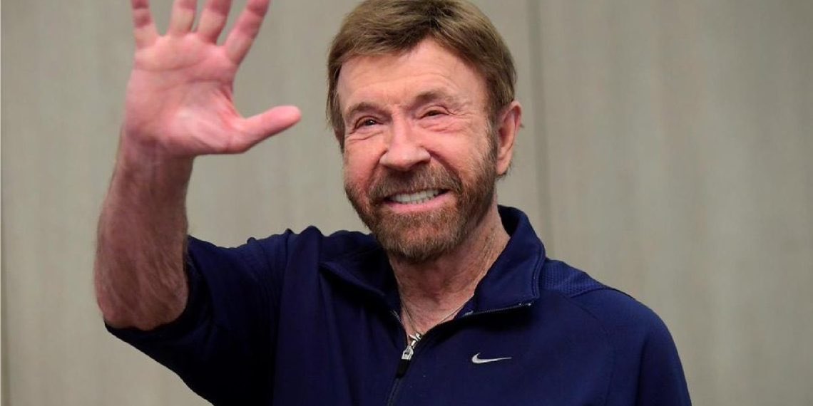 Murió Chuck Norris, estrella del cine, artes marciales y memes, a los 86 años todanoticia.com/2026/03/20/mur… 
#ChuckNorris #cine #artesmarciales #memes #todanoticia