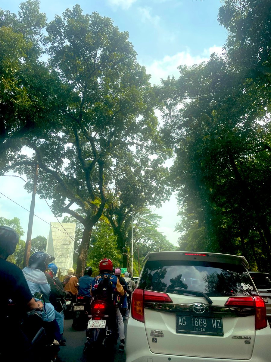 Depok Banget tweet media