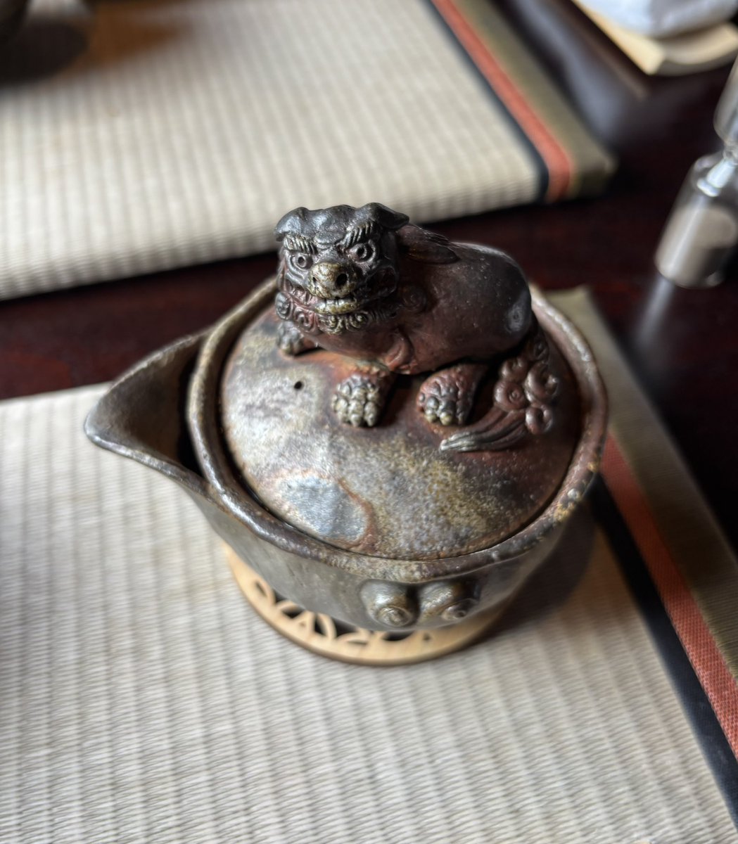 まかろん tweet media