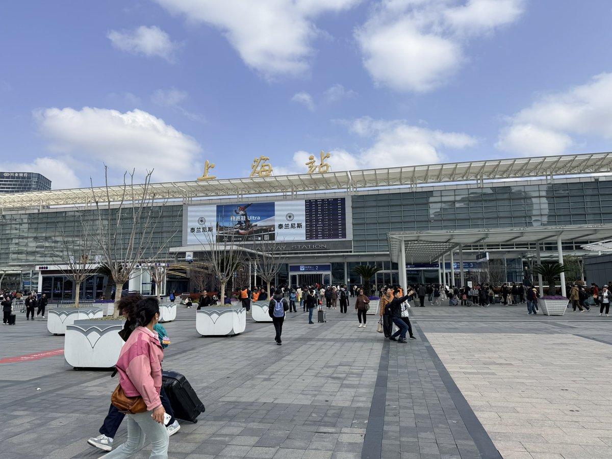 V_hunGry_Indian tweet media