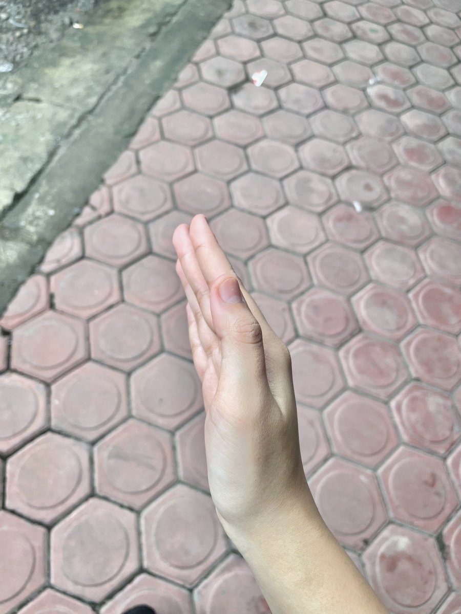 sheisrockya tweet media