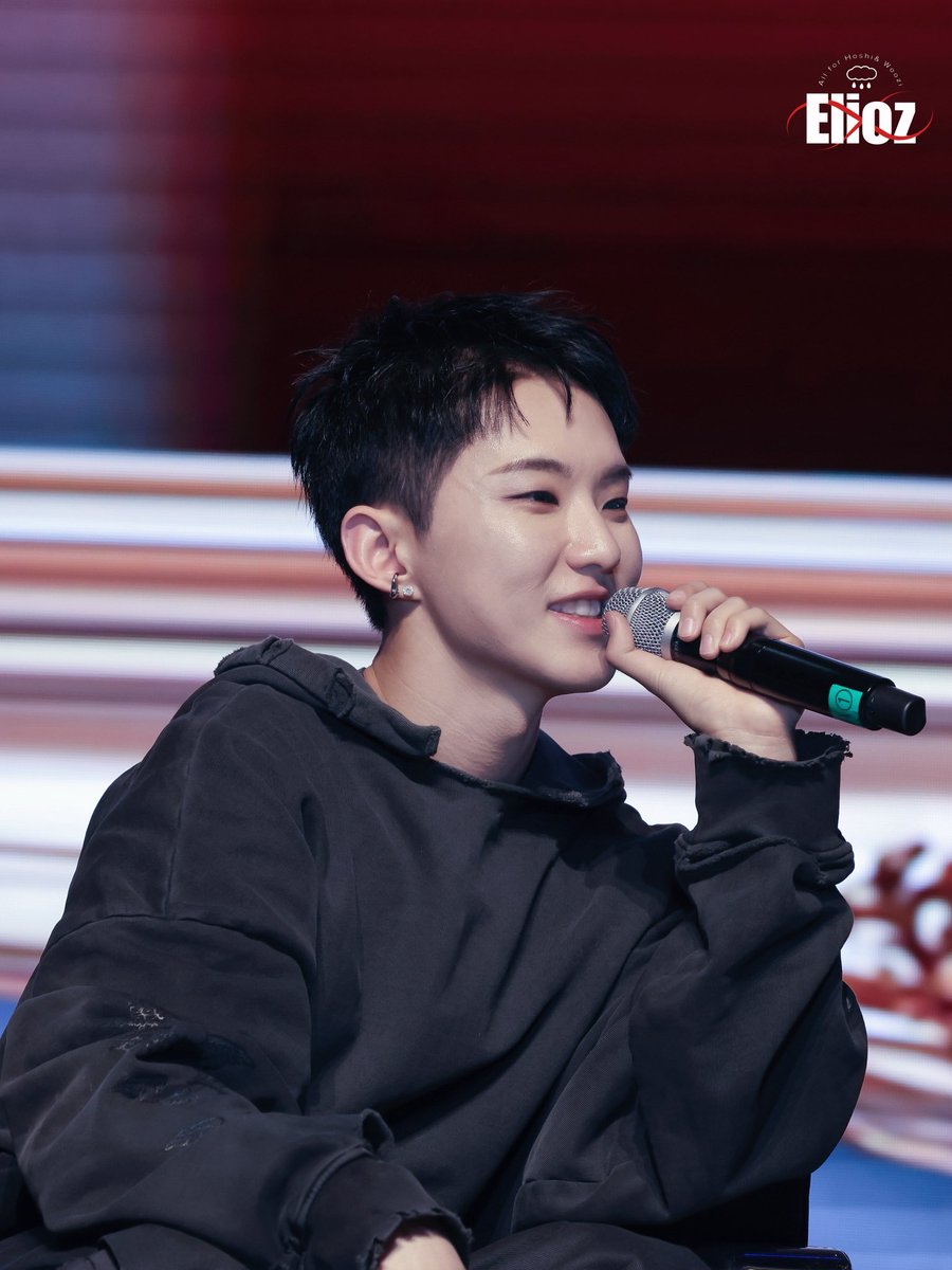 Elioz_HW's tweet photo. 20250316 HxW fanparty

#세븐틴 #SEVENTEEN 
#호시 #HOSHI #권순영 #ホシ #权顺荣 https://t.co/ikQmCfD6S8