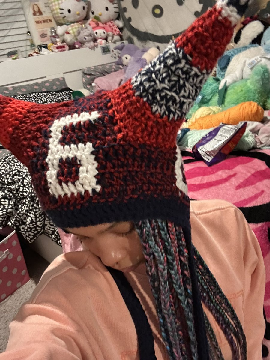 am666ri's tweet photo. do I just spam the nigga or what???
@trippieredd I have horns for you https://t.co/VS91fLeSXo