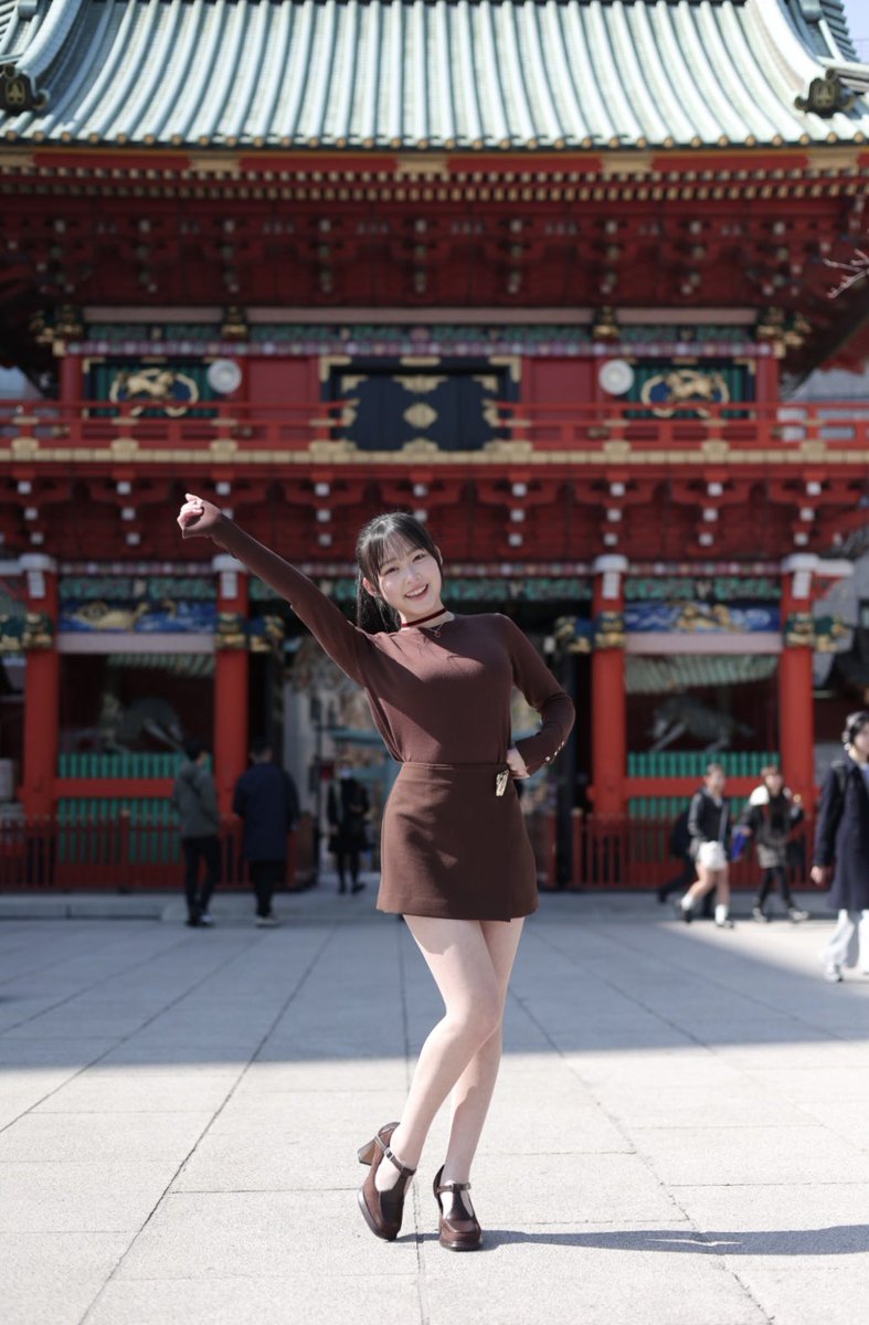 f_bb_2015's tweet photo. 『美少女図鑑AWARD2026-最終審査・授賞式-』
全国から選ばれたファイナリストがついに最終審査へ✨
ここから新しいスターが生まれる1日になります。
福島美少女図鑑から榎本彩乃がファイナリストとして出場します!
2024グランプリの小原あめりもゲスト出演しますので、ぜひリアタイしてください✨
【ミクチャにて生配信】
https://t.co/ojXiDbKmRO
【タイムテーブル】
I部: 13:00〜 最終審査
Ⅱ部: 15:15〜 企業賞授賞式
Ⅲ部: 17:00〜 グランプリ発表
#美少女図鑑AWARD2026 #美少女図鑑 #福島美少女図鑑 #榎本彩乃 #モデル #次世代スター