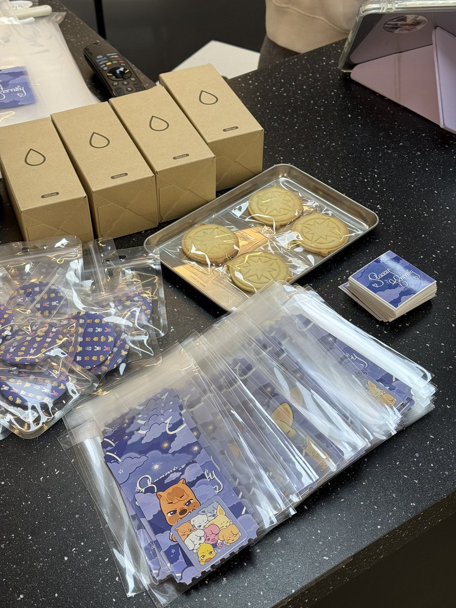 𝐒𝐭𝐚𝐚𝐚𝐲 𝐟𝐨𝐫 𝟖𝐞𝐫𝐧𝐢𝐭𝐲 tweet media