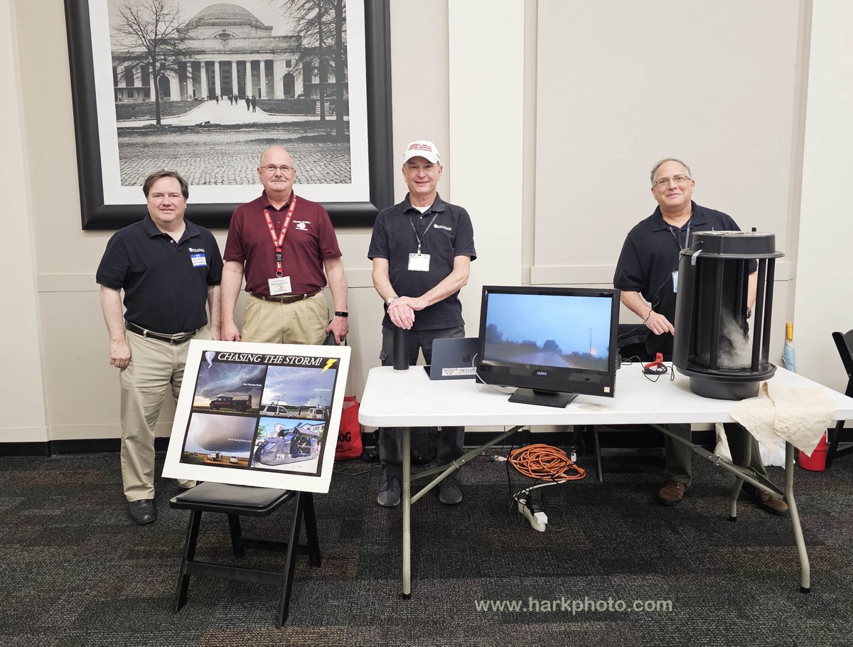 Bill Hark tweet media