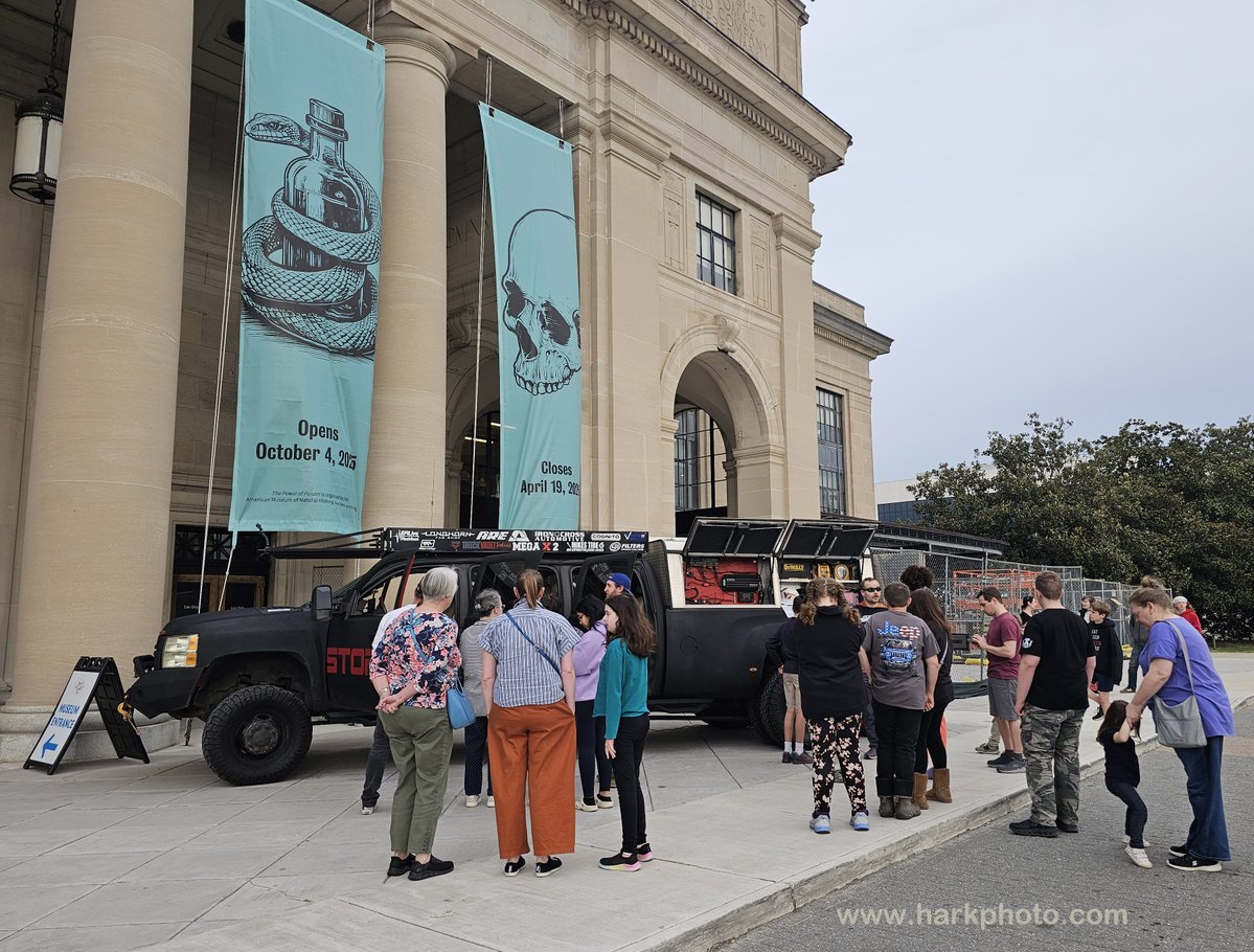 Bill Hark tweet media