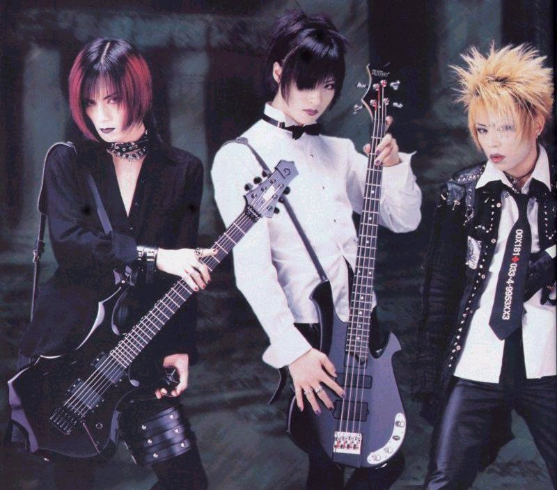 hourly diru tweet media