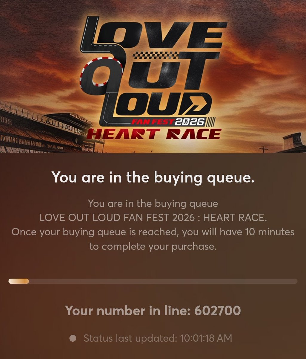 คิวขนาดนี้ย้ายไปจัดราชมัง 3 วันดีมั้ยคะ 😅
#LOLFanFest2026