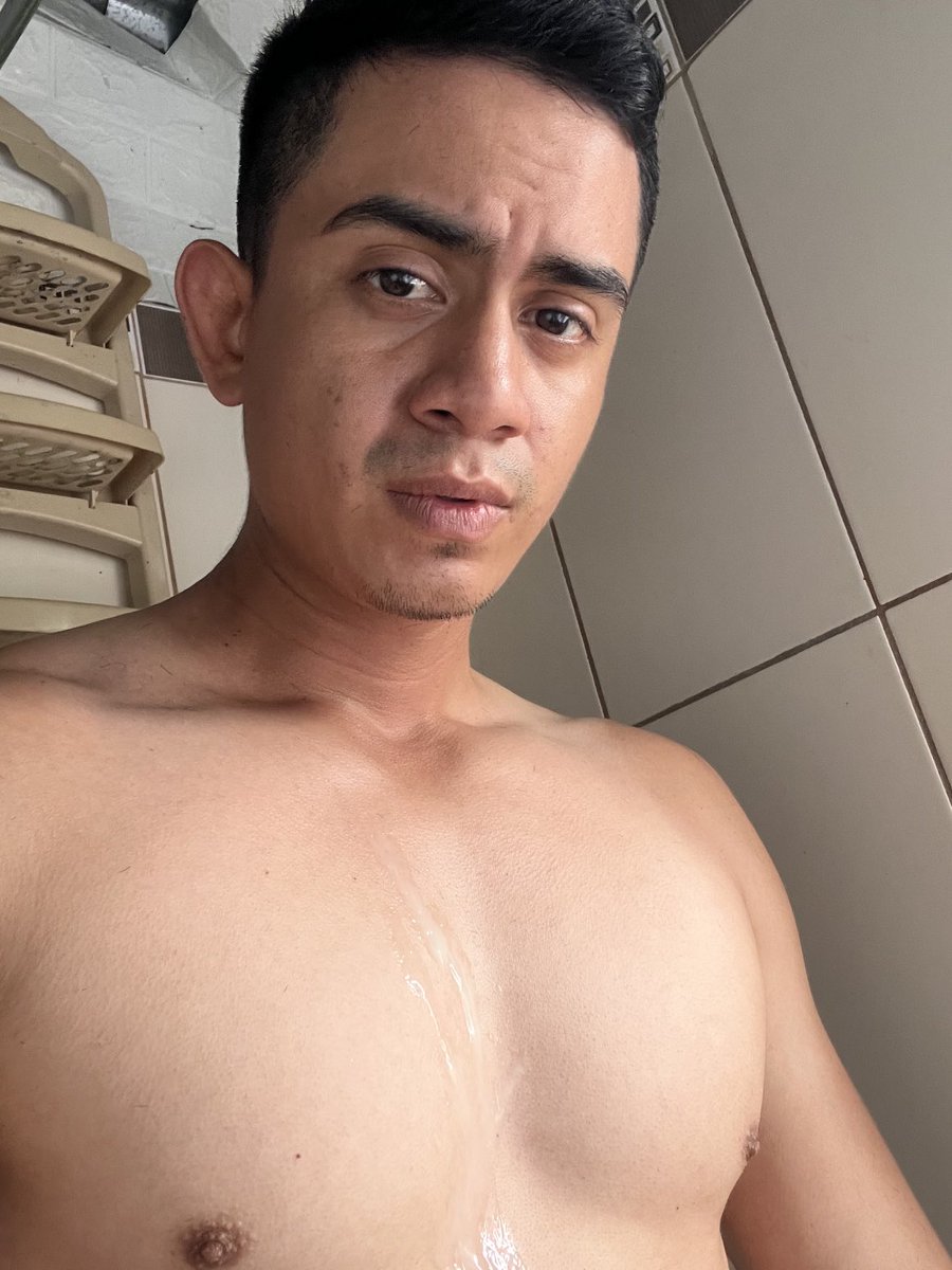 joel_electro_'s tweet photo. Antes del baño 🫣🥵💦 https://t.co/TtELoepSVU