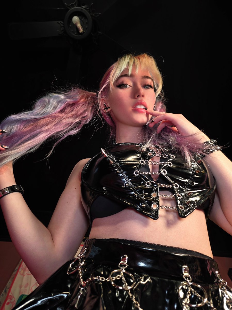 luna🍄 tweet media