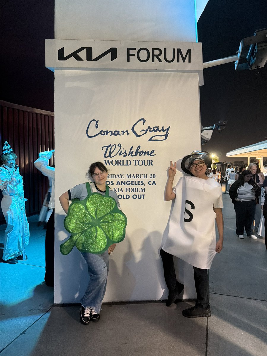 sierra ⭐️ SAW CONAN tweet media