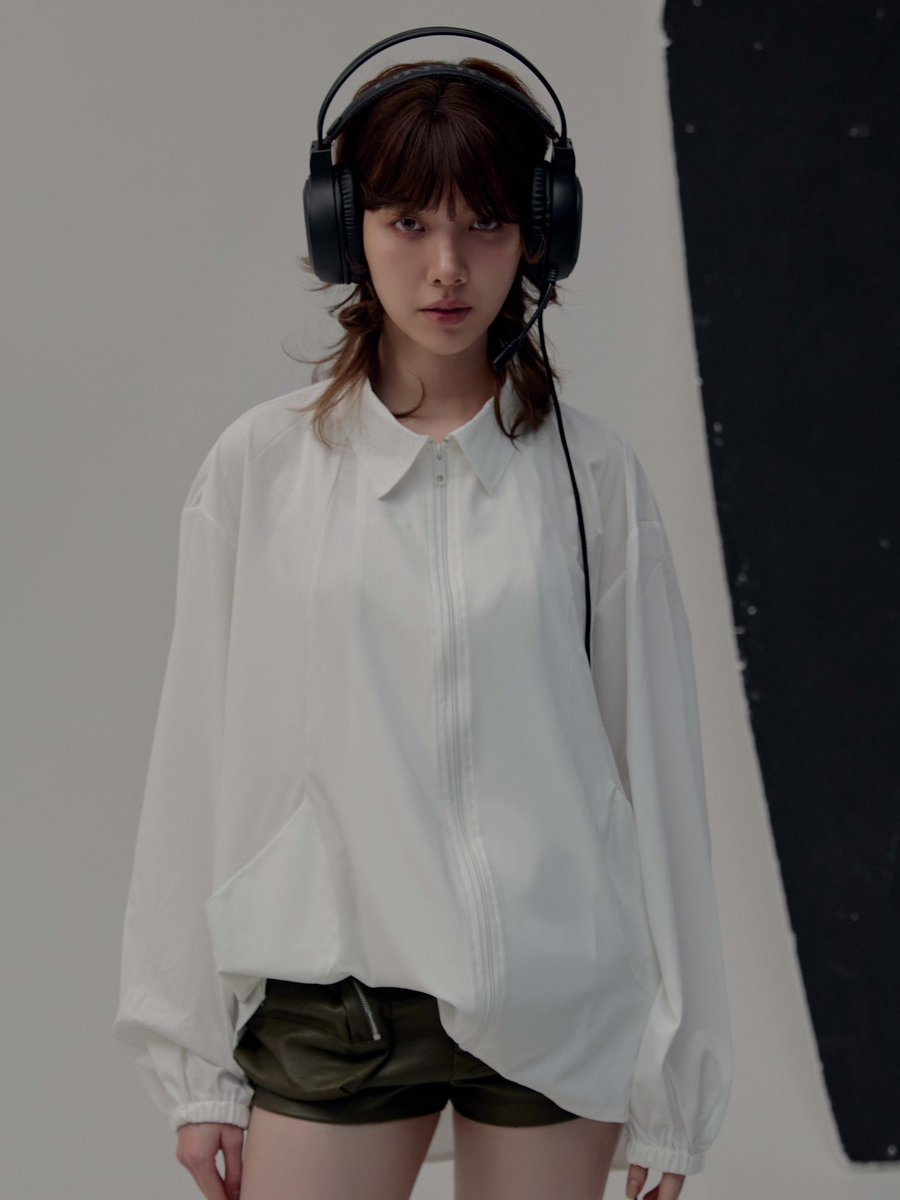 Vogue Thailand tweet media