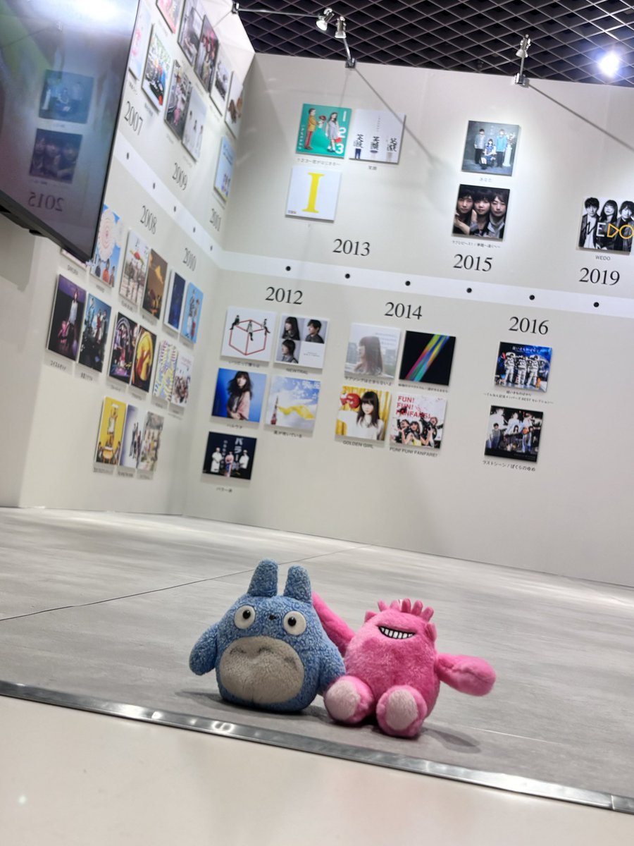 iki_kou's tweet photo. あっという間でした。いろんな写真見れたし、スタンプラリーもできたし、��足しました！
自分はやはりいきものがかりが好きなんだと再認識しました。

写真展じっくり見れてよかった
第二弾をやって欲しいです！
#いきものがかり 
#いきものがかりの視点 

ご一緒いただきありがとう　
@lemon_captain https://t.co/afNVgNLJCH