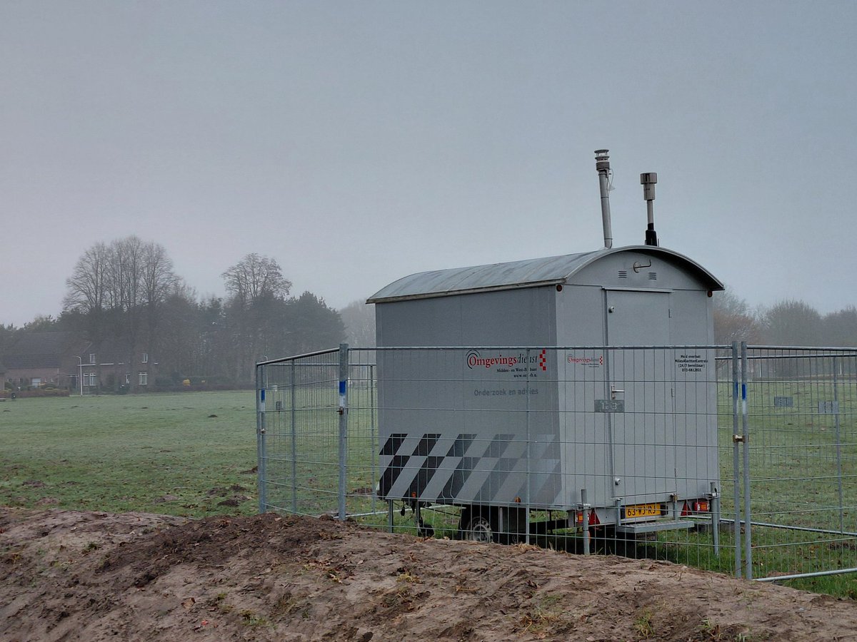 Ademnood tweet media