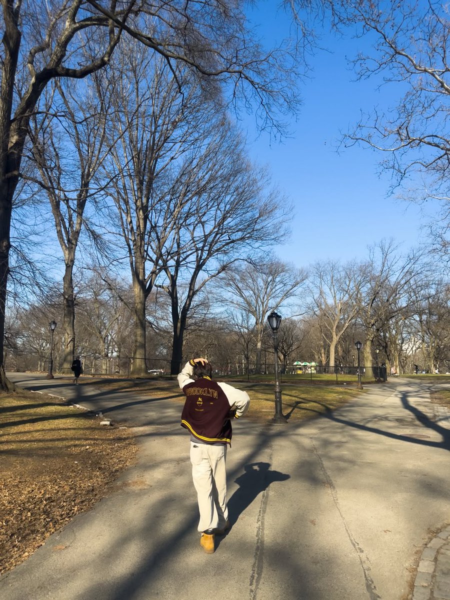 𝑻𝒖𝒊 tweet media