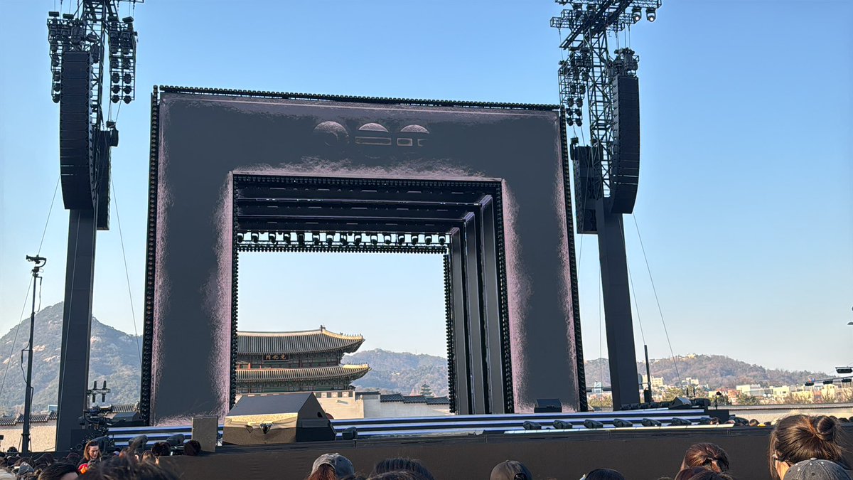 𝑲𝑶𝑶𝑲_𝑪𝒊𝒓𝒄𝒍𝒆🐰 tweet media