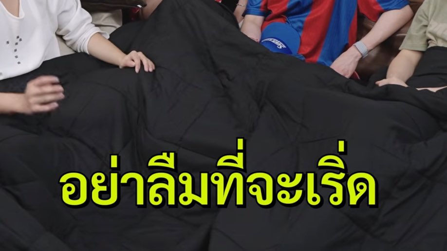 ทีมตัดต่อชีเริ่ดขึ้นปะ ต่อยอดทำมีมเก่งมาก 55252525255 คือดูอะไรใหม่ ๆ ขึ้น แล้วภาษาที่ใช้บางอันก็ดูทันสมัยขึ้น ดูเจนใหม่ ไม่อ่อมแก่ เริ่ดอะ