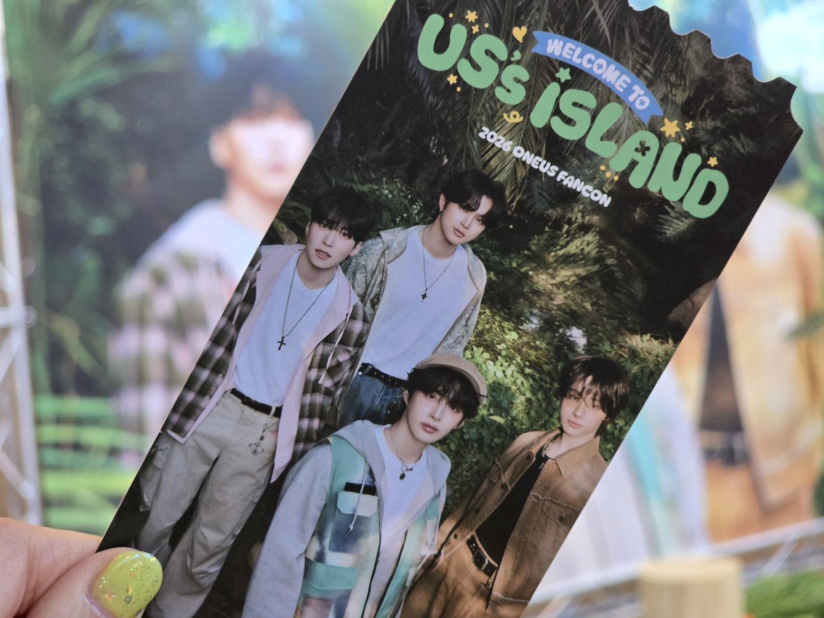 루나티 tweet media