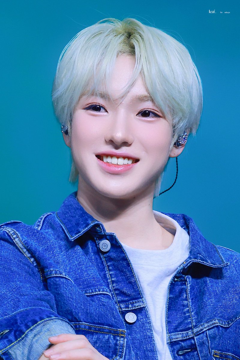 𝐥𝐞𝐚𝐟. tweet media