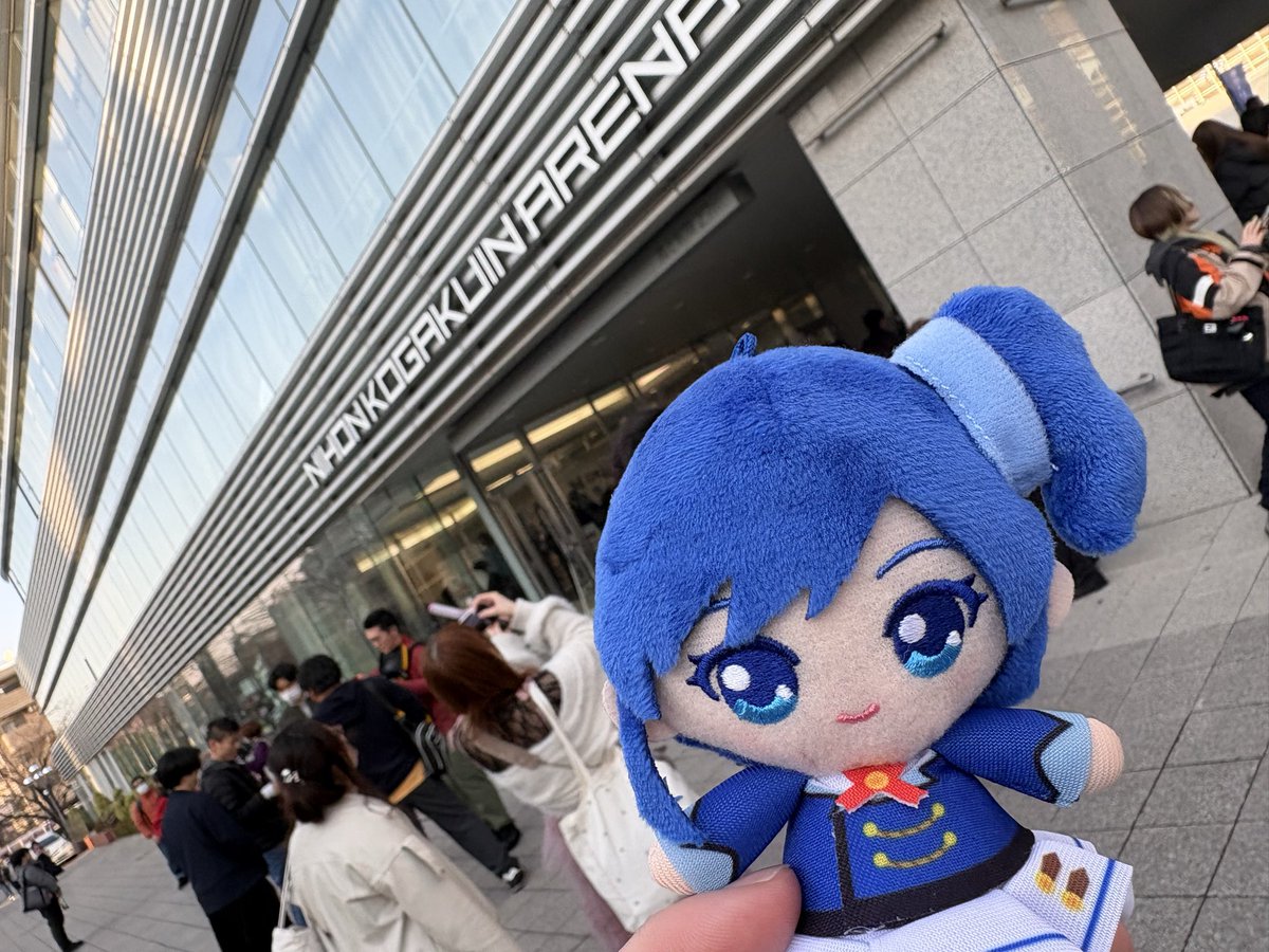 むんば tweet media