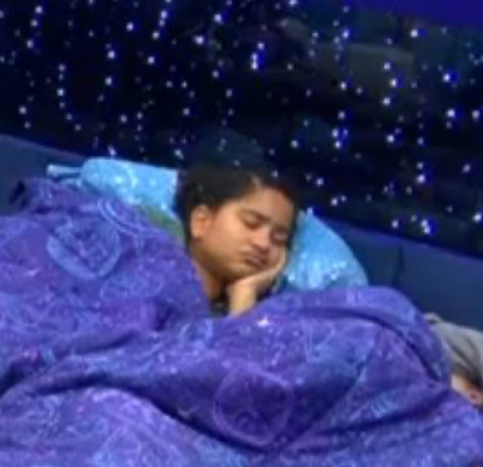 lori🐈⬛ tweet media