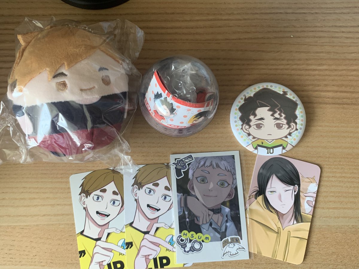 augustza2408's tweet photo. ขายค่า
-ฟุวะ อัตสึมุ 200฿ 
- กาชาปอง พวกกุญเเจ คุโระ 100฿
-เข็มกลัด ซาคุสะ 50฿
-การ์ด25฿ เหมา80฿
———
จอง/ผ่อน✅  ธนาคาร/วอลเลต✅ 
ขอดูพต.ได้นะคะ😭🙏🏻
#ตลาดนัดไฮคิว #ตลาดนัดHQ https://t.co/YUHZankEIP