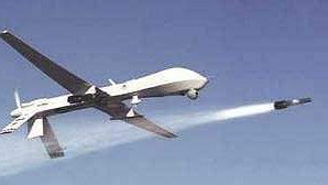 Après Renault qui s’est lancé dans la fabrication de drones de guerre, l’opérateur Orange numéro 1 français des telecoms se lance aussi dans le militaire avec la lutte anti-drones.
La guerre ne fait pas que des malheureux,les capitalistes y voient l’ouverture de juteux marchés.