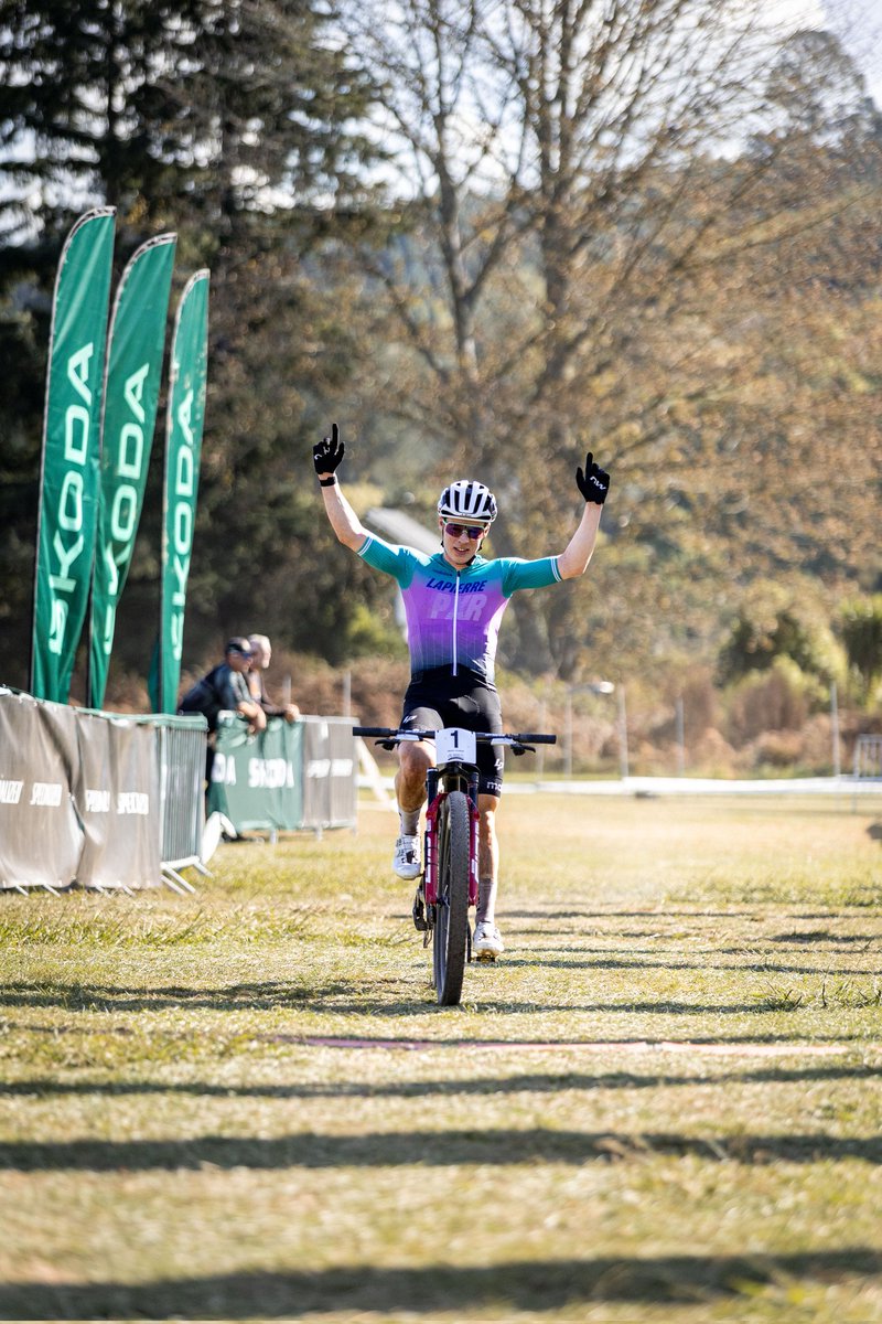 Anton Cooper tweet media