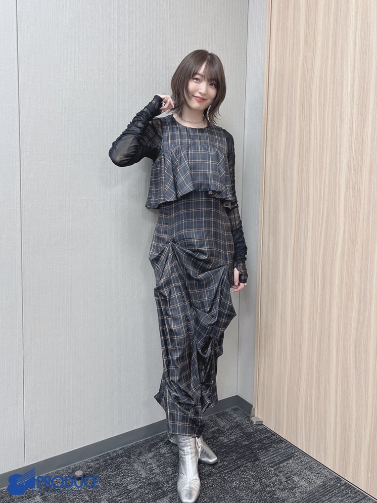 【公式】８１プロデュース tweet media