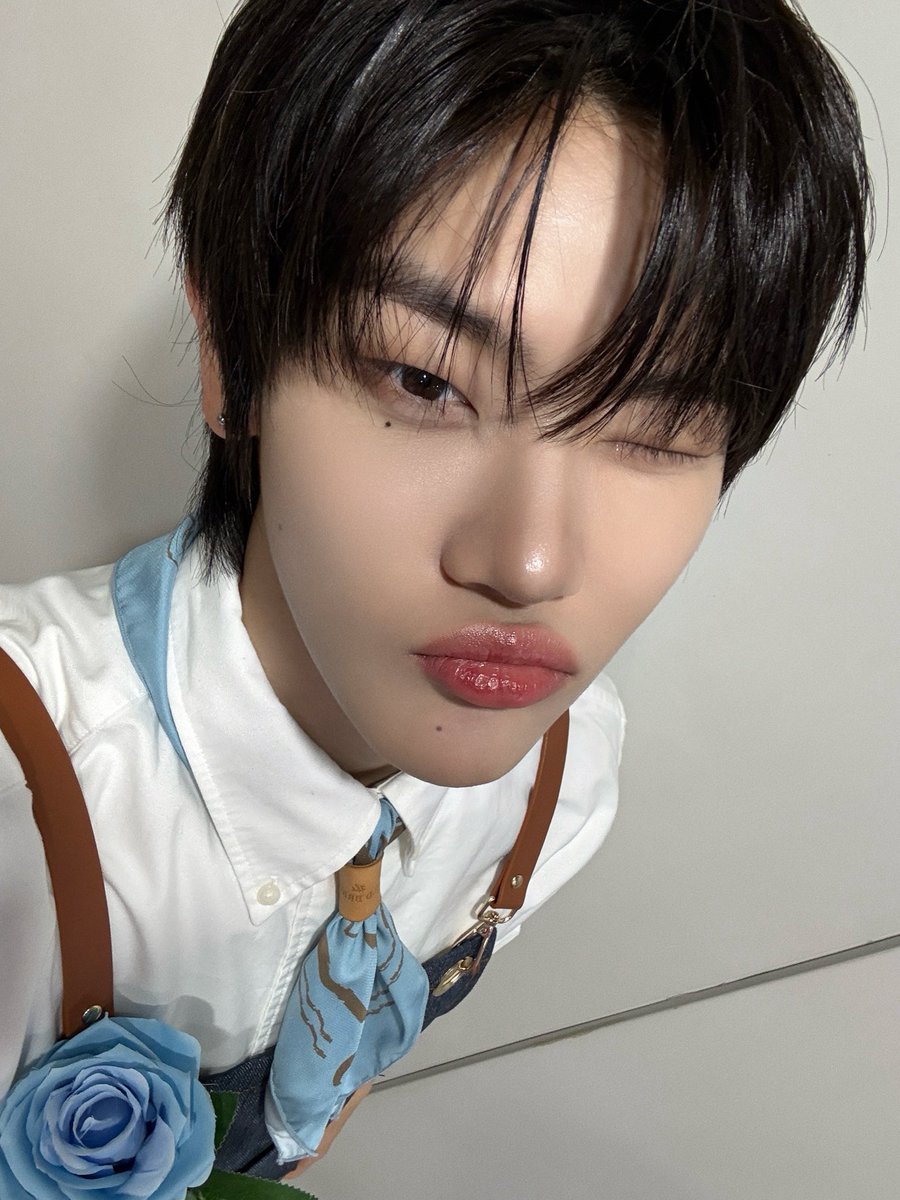 yeojuniekenshin's tweet photo. may you be happy forever and always, my yeojunie ♡ https://t.co/M75OHUUGfw