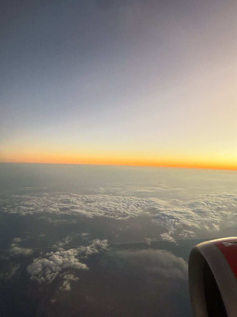 Pero mientras pueda imaginarte ahí; too cobra sentido.