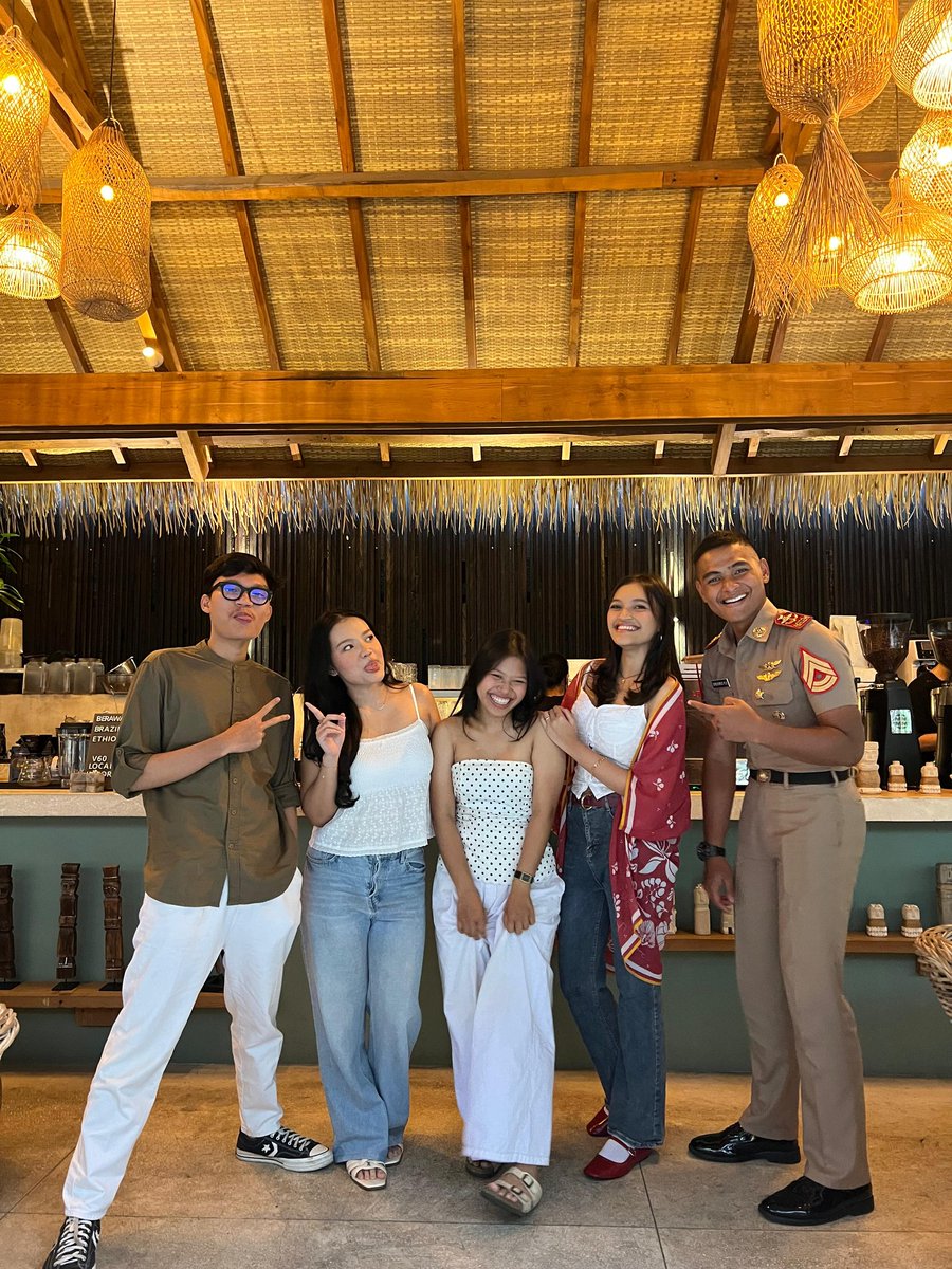 doubleuuᵕ̈ tweet media