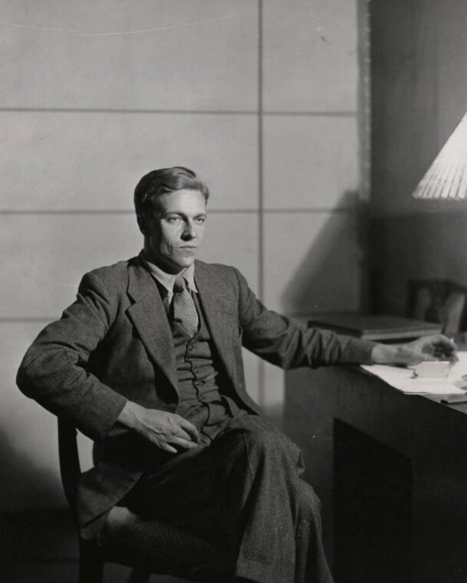 The London Library tweet media