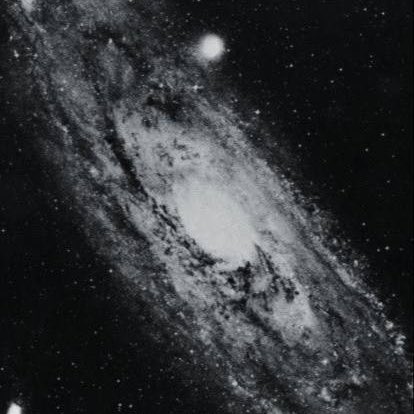 // моя комета покинула мой космос, оставив лишь теплый и яркий след на моем темном и холодной небе //

#supernovae_dfg x #archive x #blackisthesoul x 2021 #art